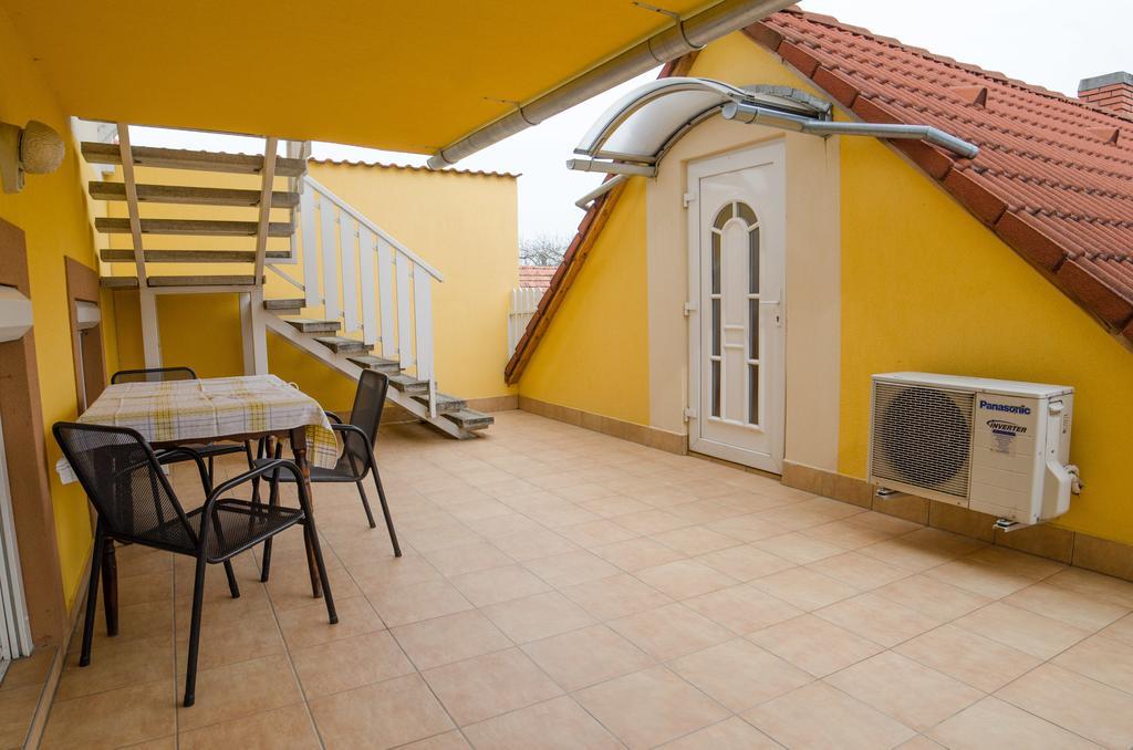 Kaman Vendeghaz Apartment Alsopahok Exterior photo