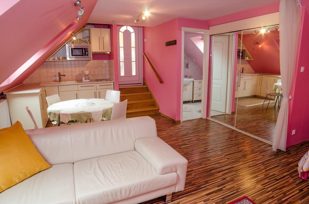 Kaman Vendeghaz Apartment Alsopahok Room photo